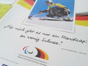 Foto: Zitat von Anna Schaffelhuber: "Für mich gibt es nur ein Handicap: zu wenig Schnee."