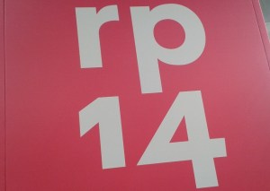 Foto: Logowand mit Aufschrift "rp 14"